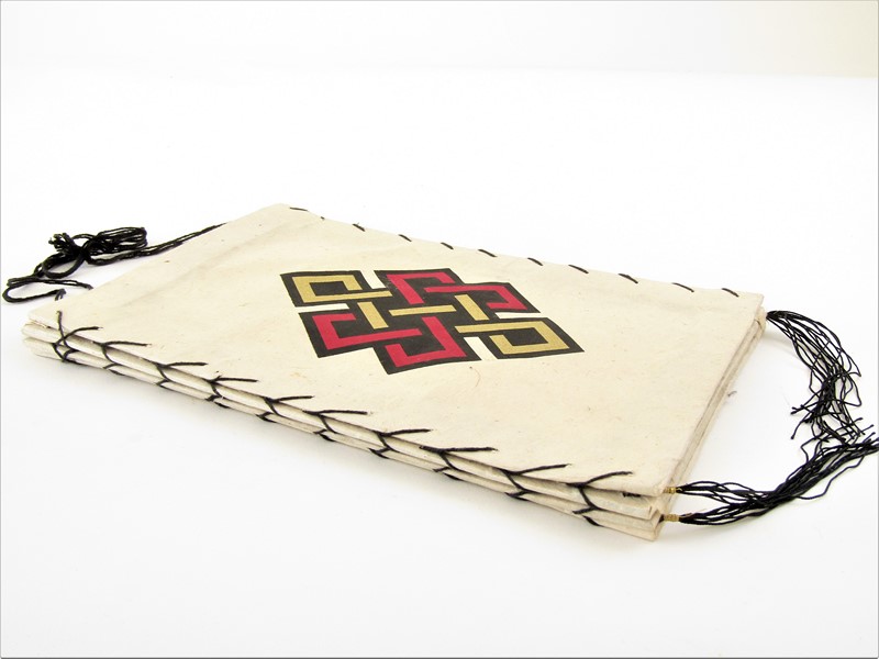 Papírový lampión z Nepálu s nekonečným uzlem