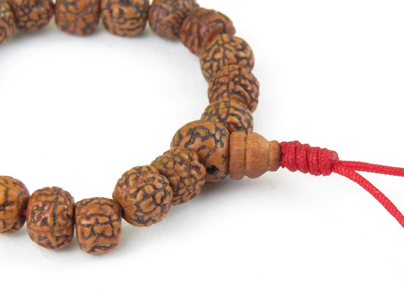 Náramek z rudrakši 