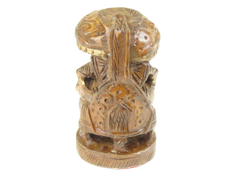 Hinduistický bůh Ganéš ze dřeva 7,5 cm