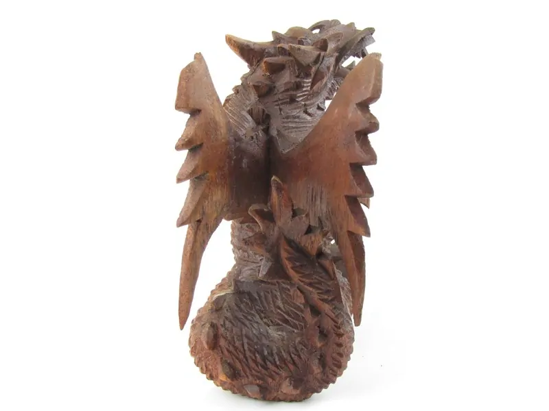 Dřevěný drak vyřezávaný s  křídly 14 cm