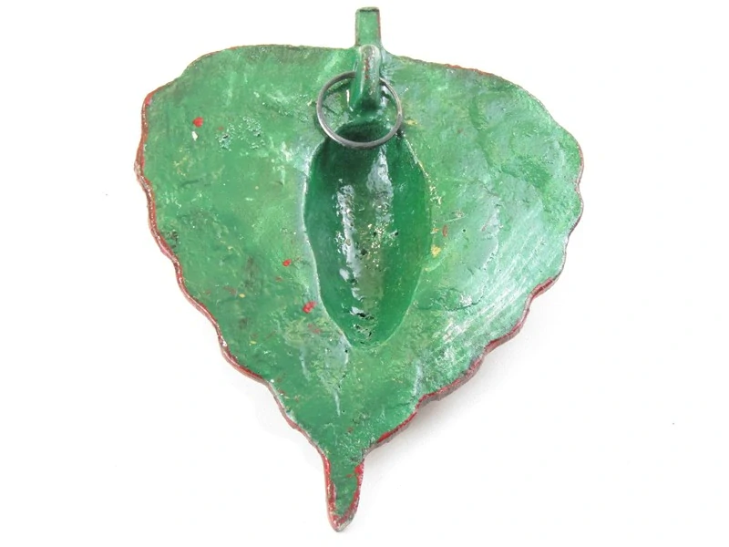 Ganéš z kovu na stěnu 19 cm zelený