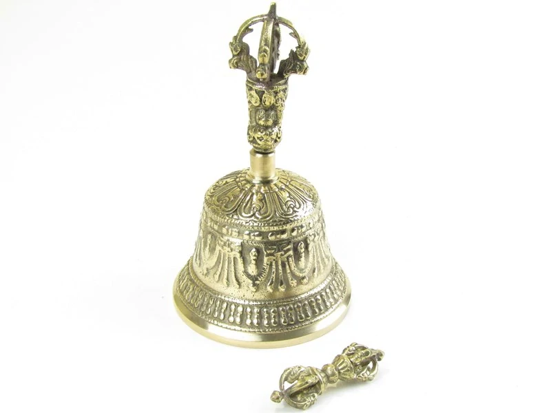 Dilbu a dorje z kovu z Indie