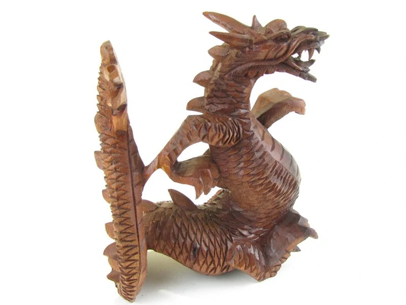 Dřevěný drak vyřezávaný 22 cm