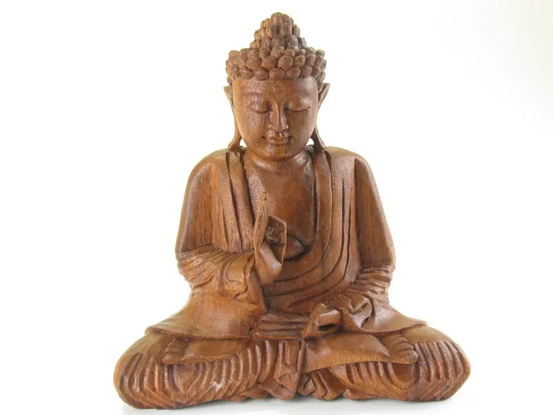 Buddha ze dřeva 21 cm