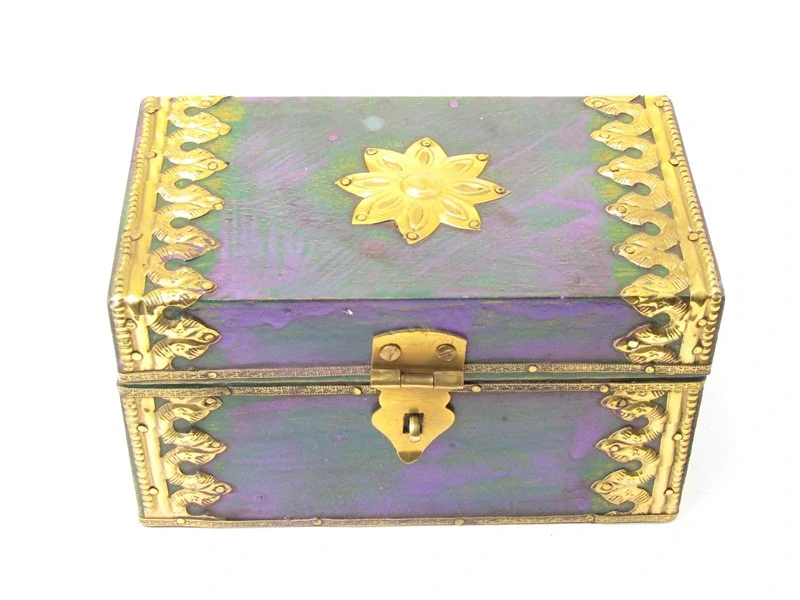 Indická krabička ze dřeva 