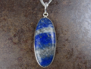Polodrahokam lapis lazuli z Indie oválný