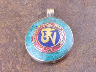 Tibetský přívěšek modrý kulatý ÓM