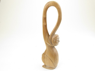 Socha ze dřeva světlá 34,5 cm