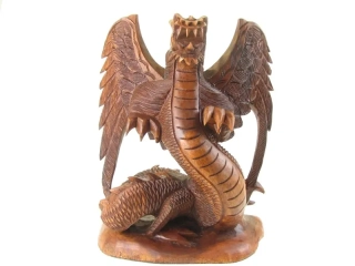 Dřevěný drak vyřezávaný s  křídly 42 cm
