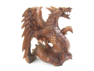 Dřevěný drak vyřezávaný s  křídly 20 cm
