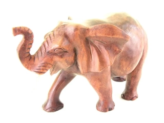 Dřevěná socha slona 35 cm